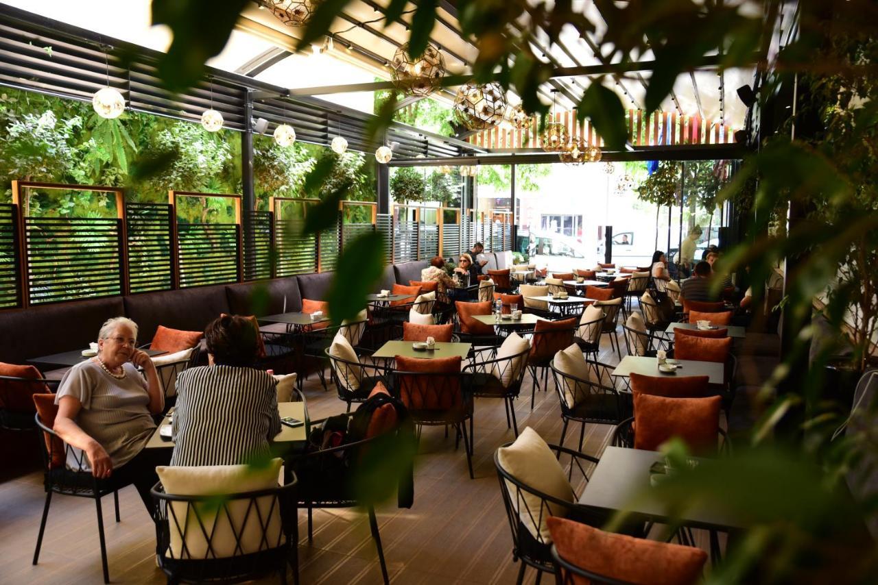 Hotel Comfort Tirana Exterior foto