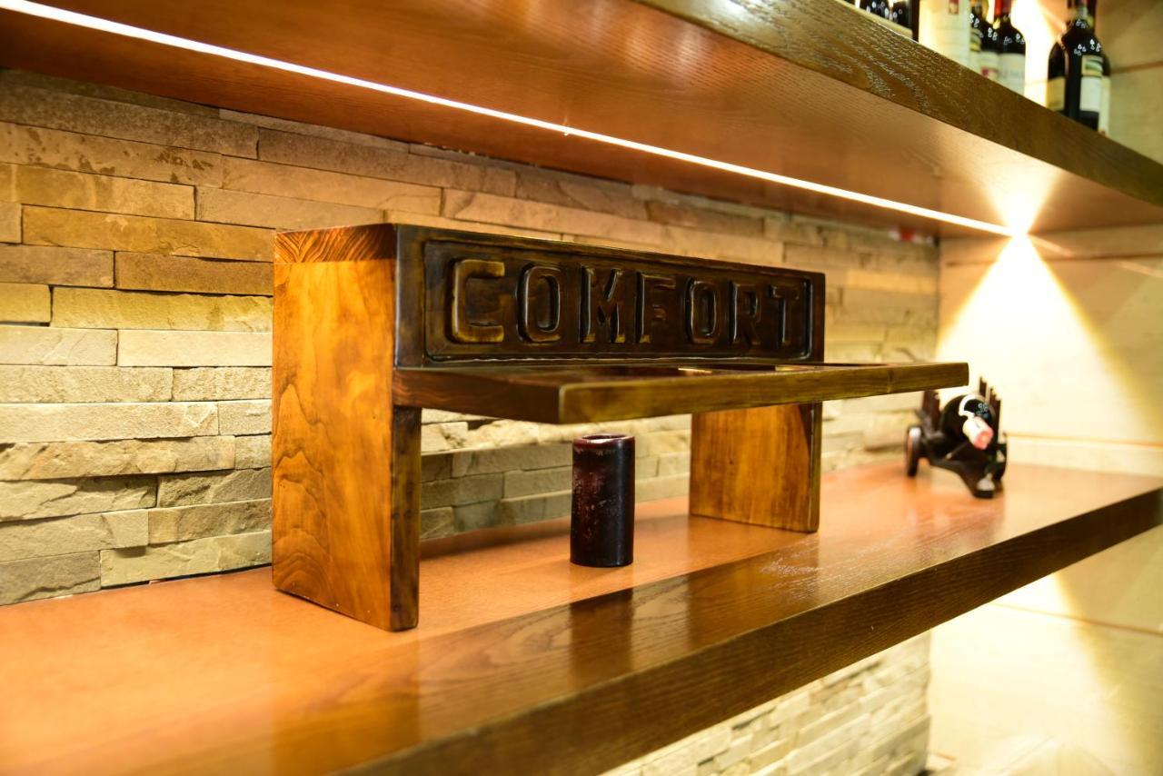 Hotel Comfort Tirana Exterior foto